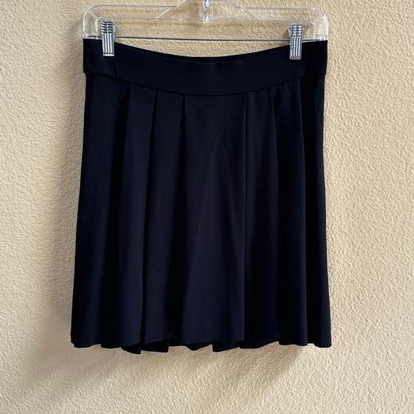 Eileen Fisher Black Pleated Pull-On Skirt Size XS Excellent Condition! - Picture 5 of 7